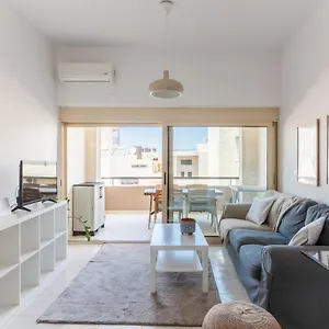  Appartement Lovely Close To The Center
